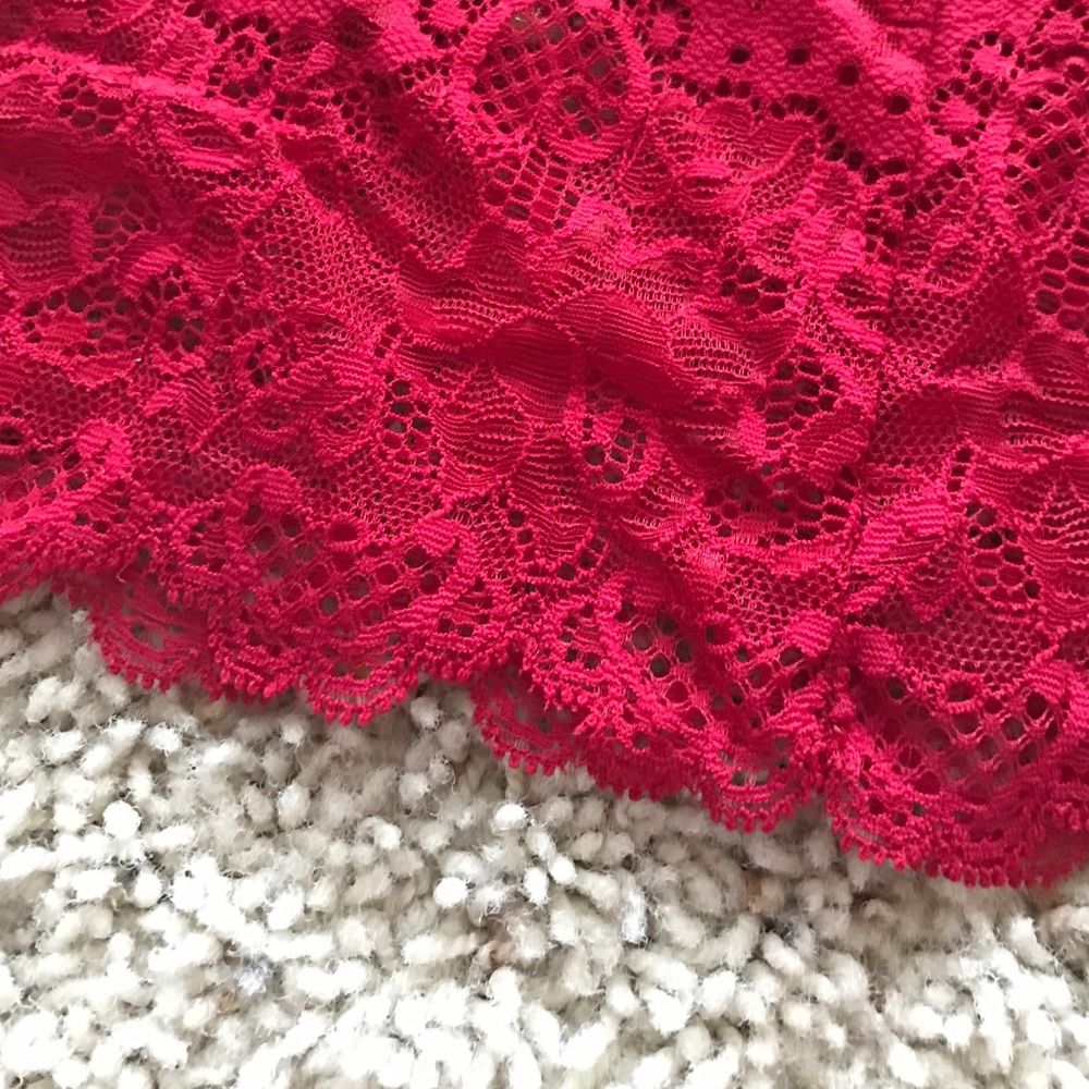 NWT Arianne Camisole RED (Small) - Picture 4 of 6